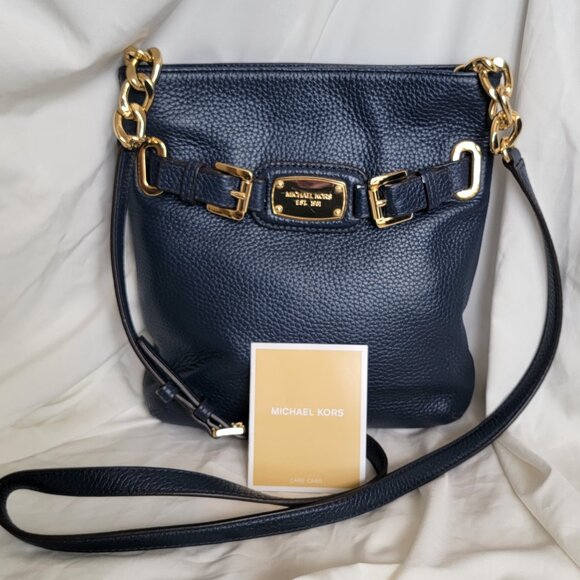 Brand New Michael Kors Small Hamilton Navy Blue w/ Gold Chain Crossbody Purse - Picture 1 of 5